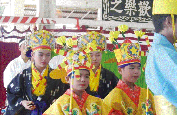 多良間村民俗芸能保存会(字仲筋・字塩川)（沖縄県宮古郡）